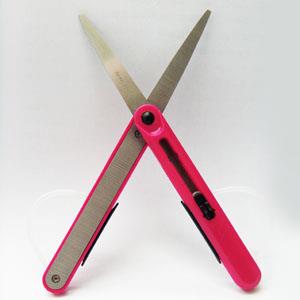 攜帶式筆型便利剪刀/粉紅
