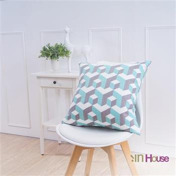 IN－HOUSE－簡約系列抱枕－3D幾何藍（50x50cm）