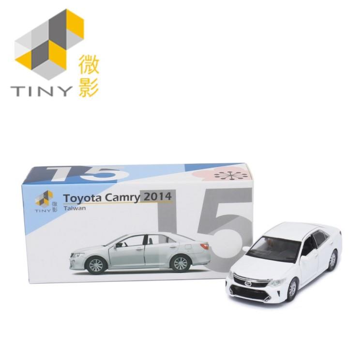 [Tiny] Toyota Camry 2014 Super White TW15