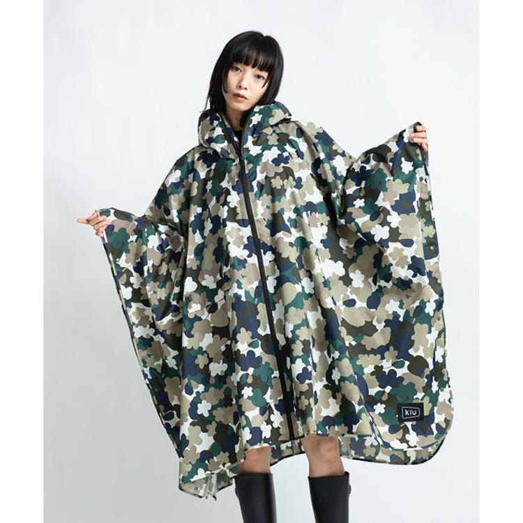 日本KIU 64141 迷彩花朵 空氣感雨衣/親子雨披/防水斗篷 騎車露營必備 附收納袋（男女適用）
